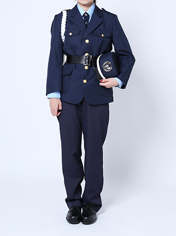 警備員の衣装を着用した写真（女性）