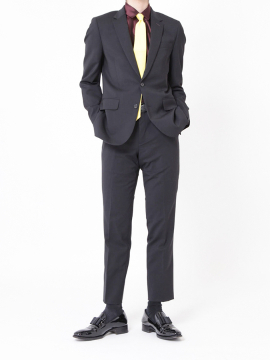 光沢のある黒のセットアップスーツ(Paul Smith)